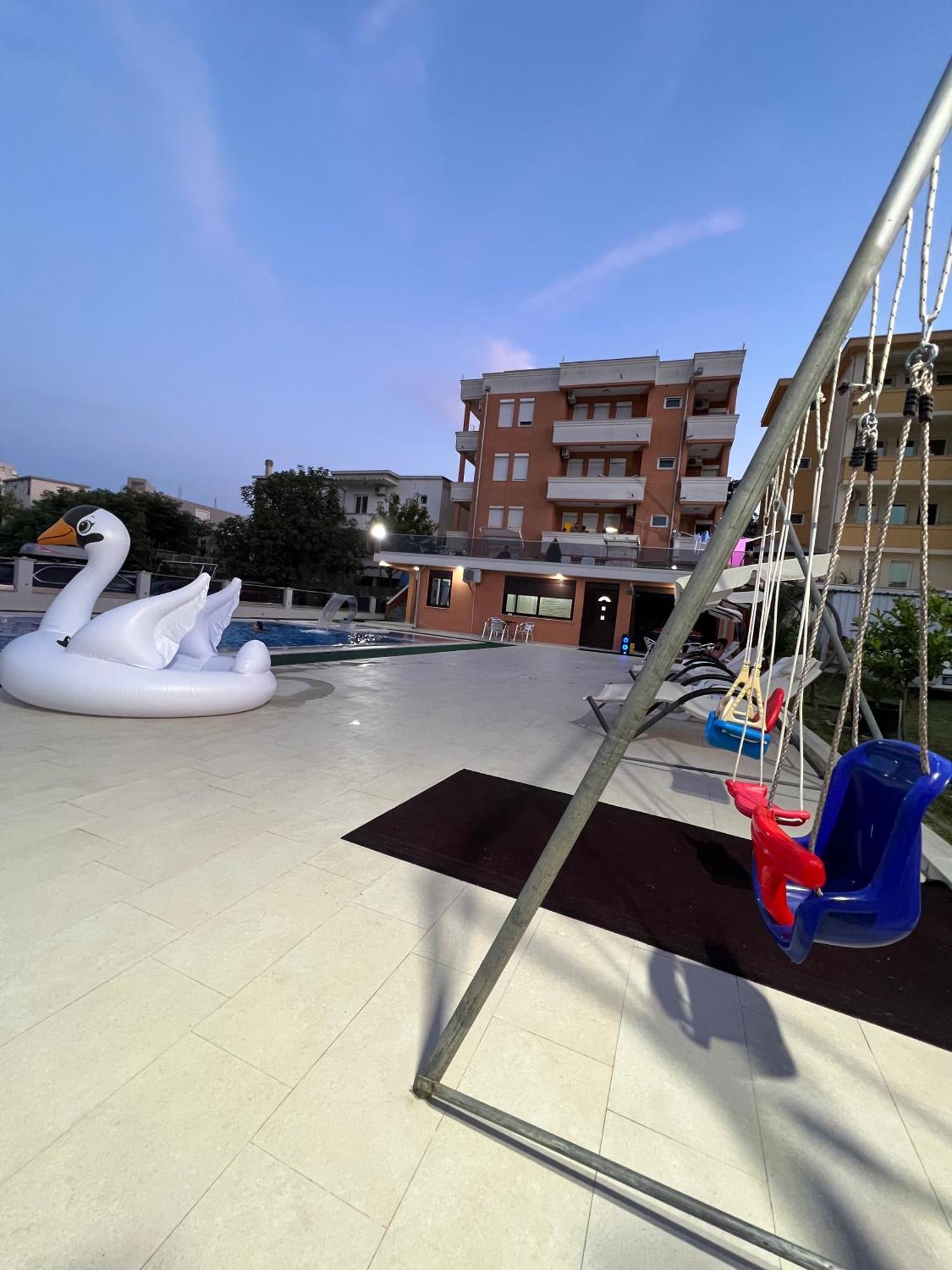 Apartments Zalli Ulcinj Exterior photo